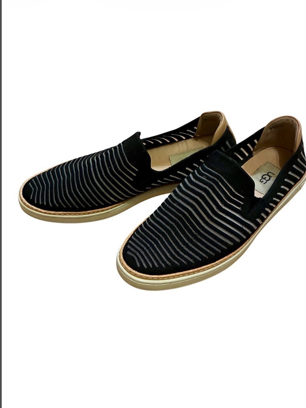 UGG Sz 8 Black Metallic Knit Striped Slip-On Sneakers Leather Trim Shoes Nice! - Picture 7 of 9